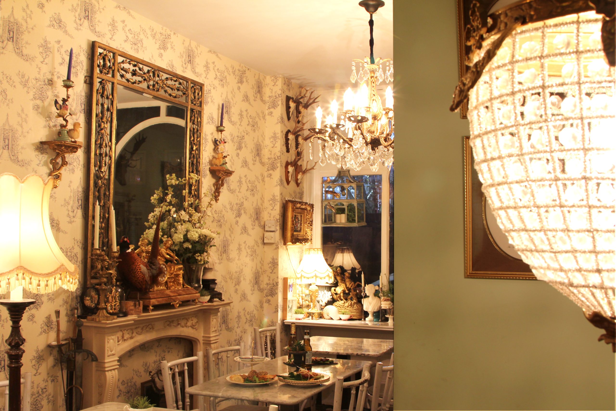 Poppy's Thai restaurant interior in West London